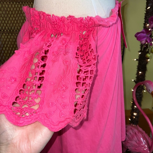 Lilly Pulitzer NWT Fayette Eyelet Sleeve Top Raz Berry Size XS - Picture 6 of 10